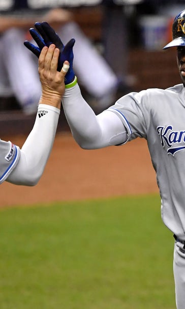 Six-run seventh inning leads Royals past Marlins in 7-2 win